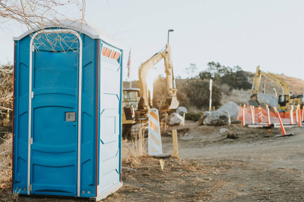 Best Porta potty delivery and setup  in Standish, MI